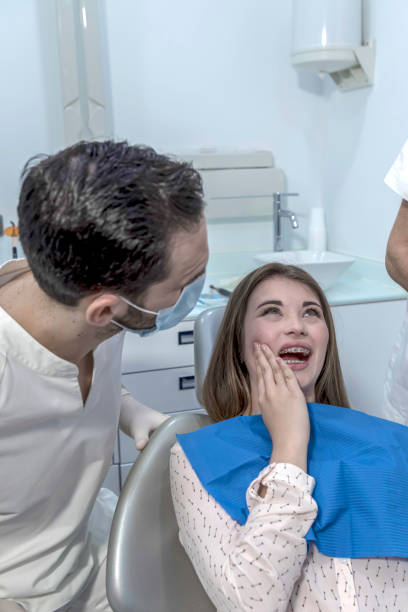 Best Broken or Chipped Tooth Repair in Thorndale, TX